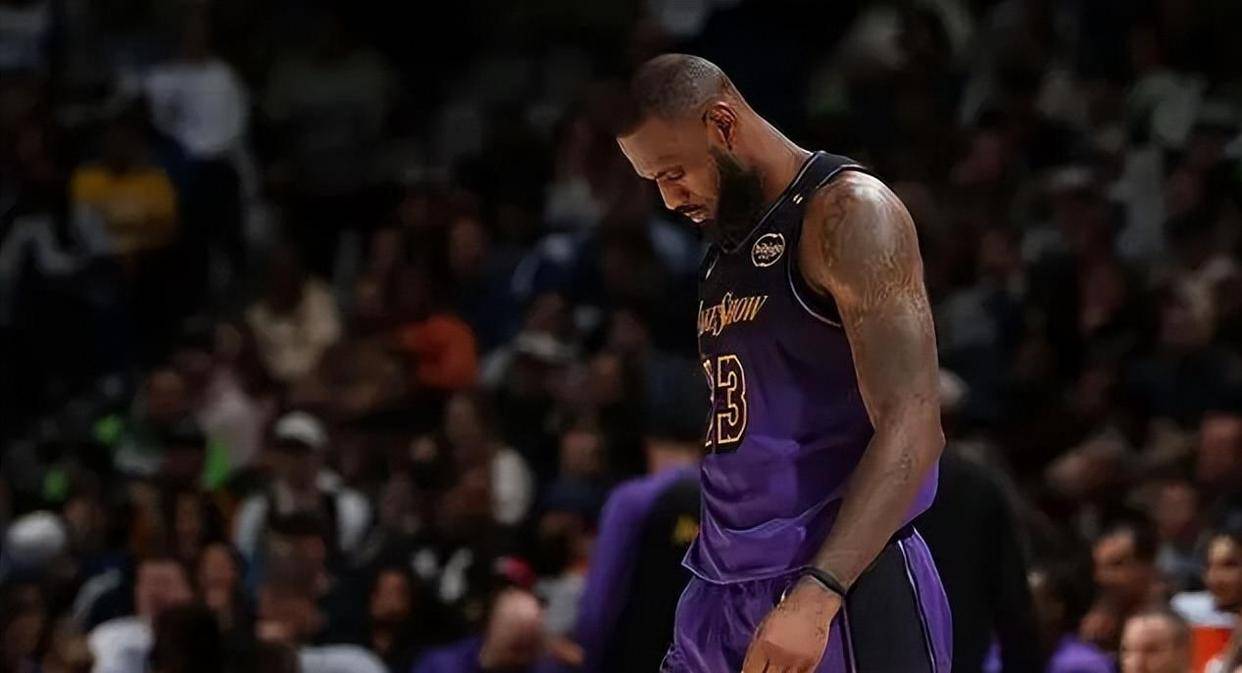 里程碑夜波尔图强势反弹；NBA季后赛冲刺阶段刷纪录；信心回归；临场指挥获称赞的简单介绍